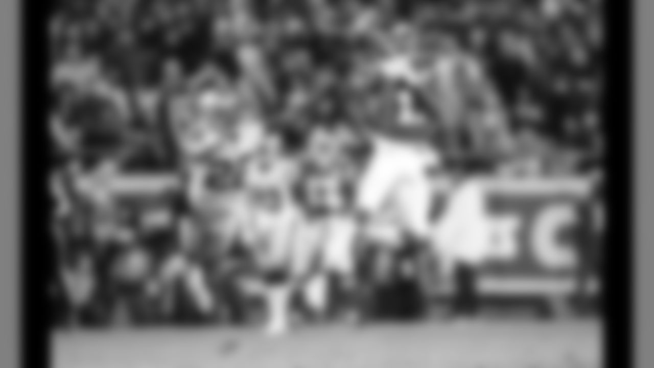 Kansas City Chiefs wide receiver Demarcus Robinson (11) during the game against the Oakland Raiders at Arrowhead Stadium on December 30, 2018.
