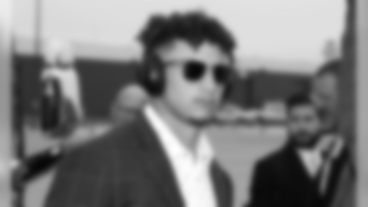 Kansas City Chiefs Quarterback Patrick Mahomes (15) at the airport heading to Detroit the day before the game between the Kansas City Chiefs and the Detroit Lions at Ford Field in Detroit, MI.
