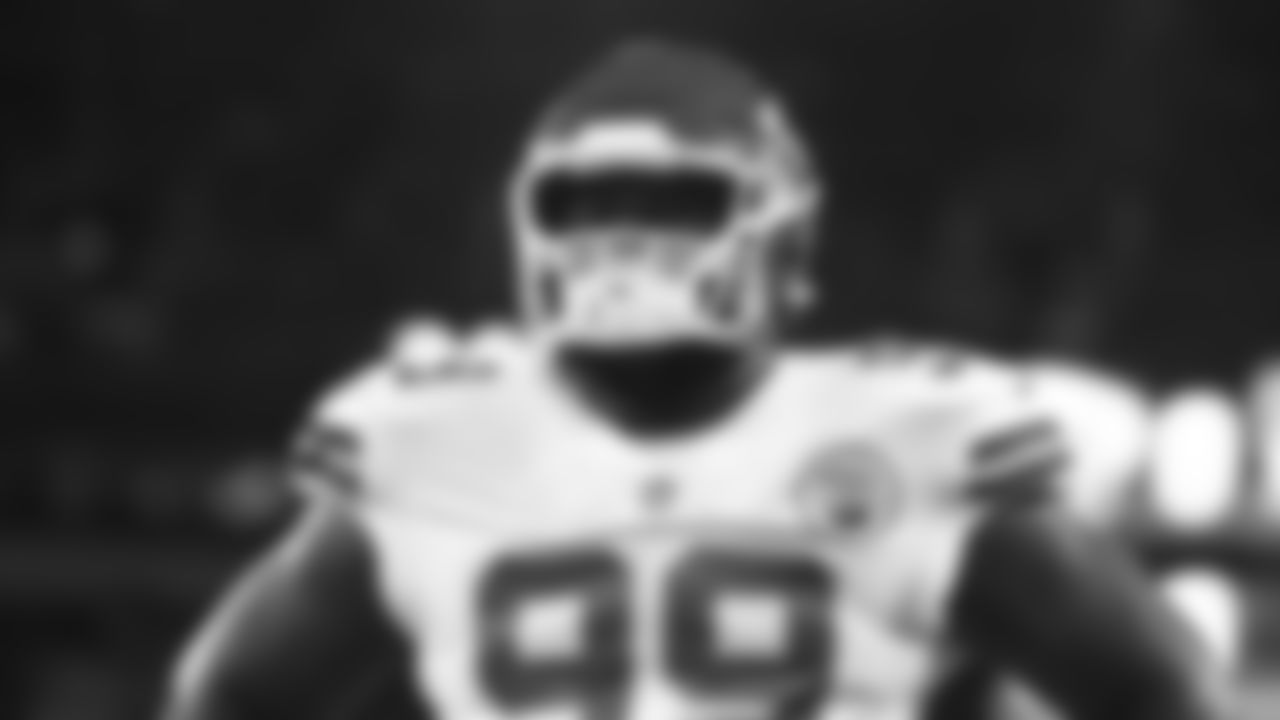 Kansas City Chiefs defensive tackle Khalen Saunders (99) prior to the Week 2 game against the Baltimore Ravens at M&T Bank Stadium on September 19, 2021