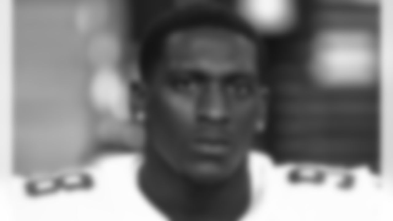 Kansas City Chiefs Defensive Tackle Tershawn Wharton (98) sitting on the bench prior to an NFL Football game against the Las Vegas Raiders, Sunday November 22, 2020 in Las Vegas.