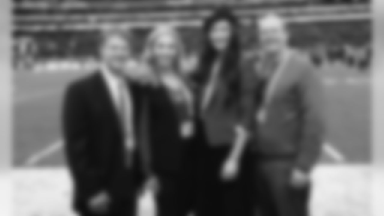 Kansas City Chiefs Chairman, CEO, and Owner Clark Hunt, Tavia Hunt, and guests prior to the game between the Kansas City Chiefs and the Los Angeles Chargers at Estadio Azteca, November 18, 2019