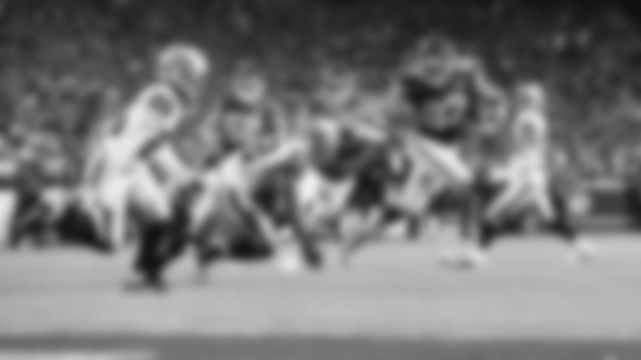 Kansas City Chiefs tight end Travis Kelce (87) uses a stiff arm to get to the end zone during an NFL football game against the Las Vegas Raiders, Monday October 10, 2022.