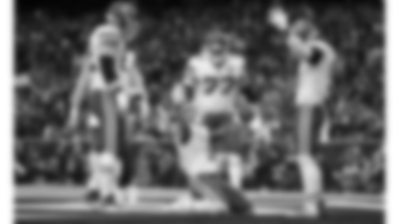 Kansas City Chiefs running back Jerick McKinnon (1) celebrates after a two-point conversion during an NFL football game against the Houston Texans, Sunday, Dec. 18, 2022, in Houston.