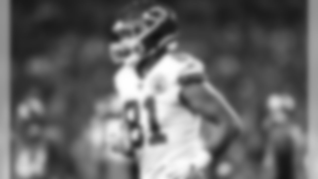 Kansas City Chiefs vs Denver Broncos at Empower Field at Mile High, October 17, 2019