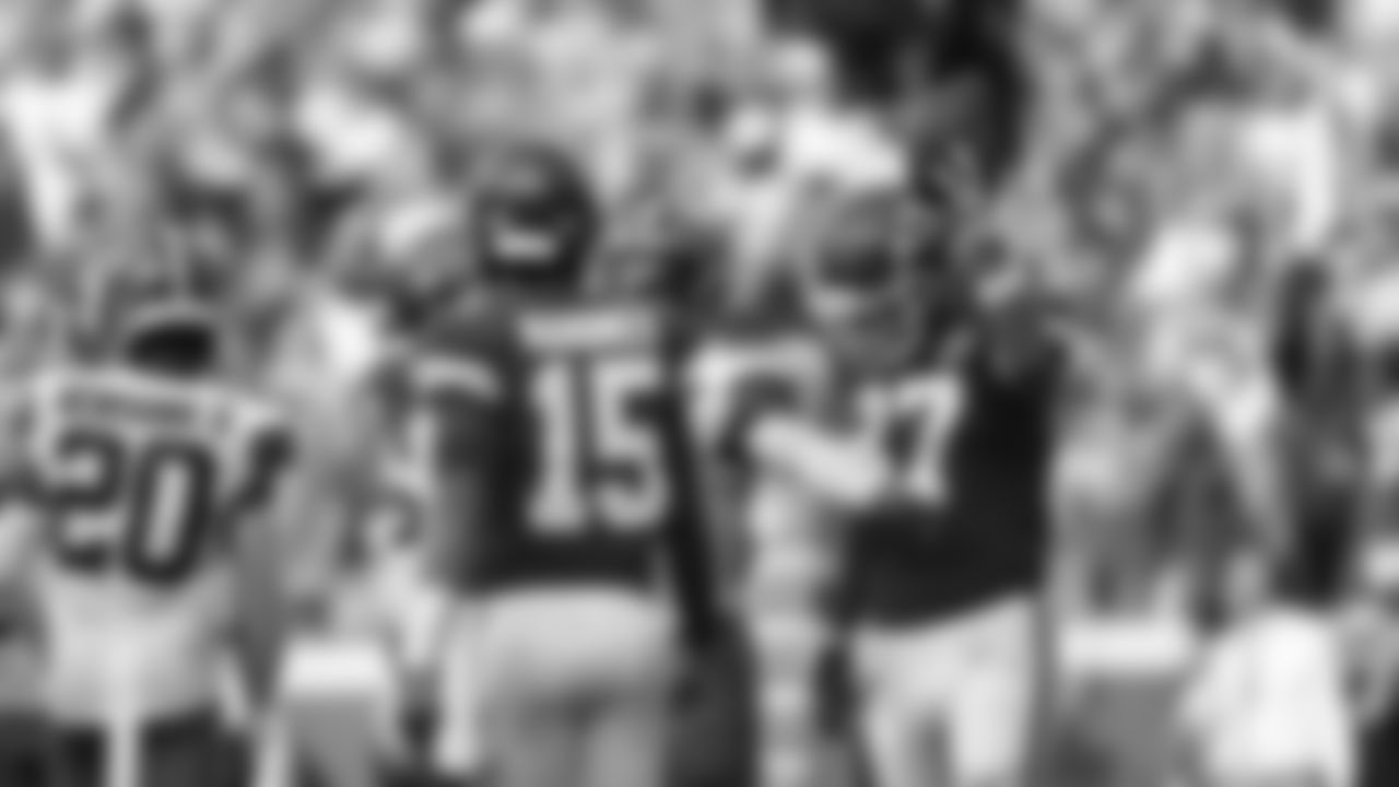 Kansas City Chiefs vs Cleveland Browns during NFL Season Opener at GEHA Field at Arrowhead Stadium in Kansas City, MO on September 12, 2021