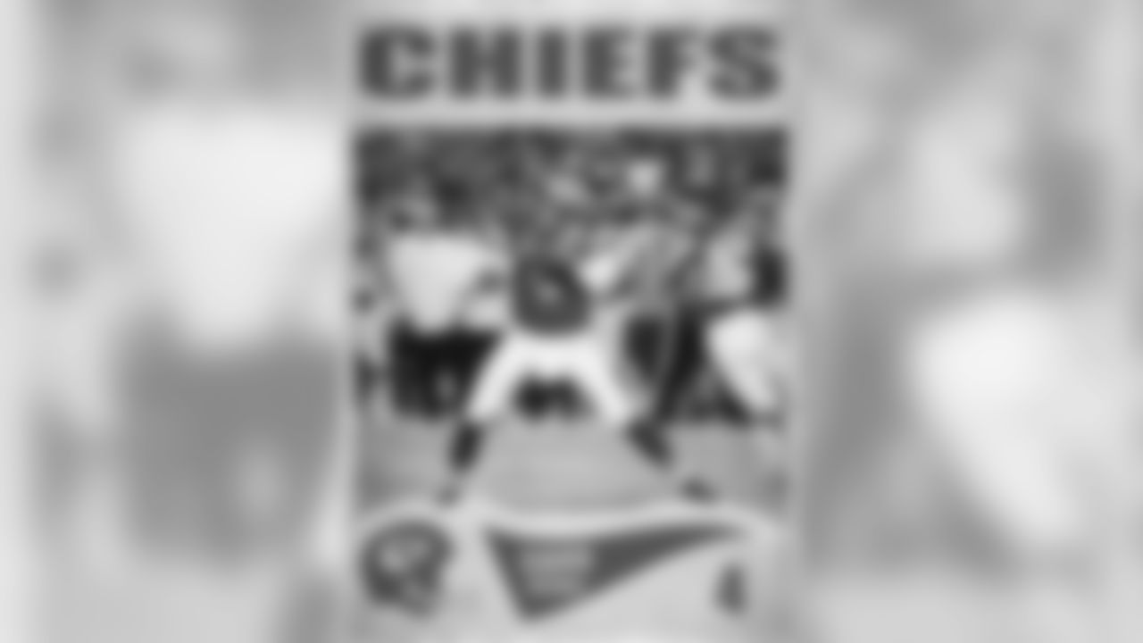 Kansas City Chiefs quarterback Chad Henne (4)
