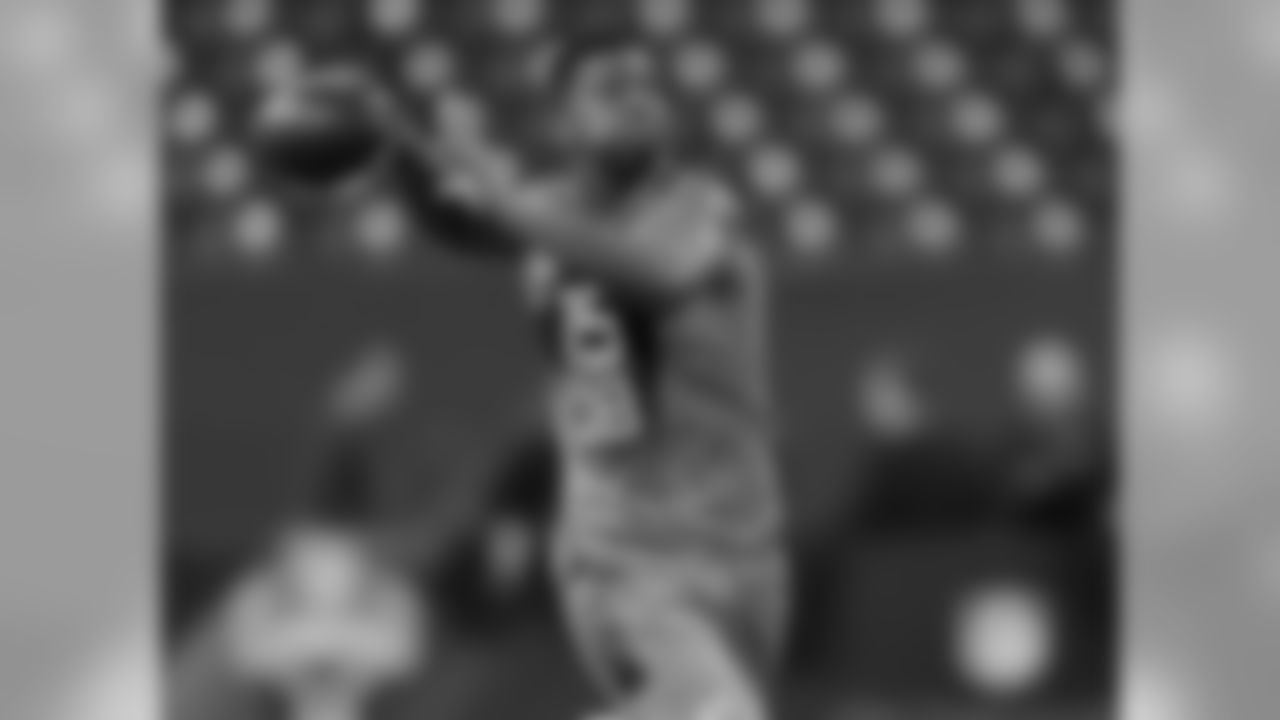 Florida State QB Jameis Winston (5)
