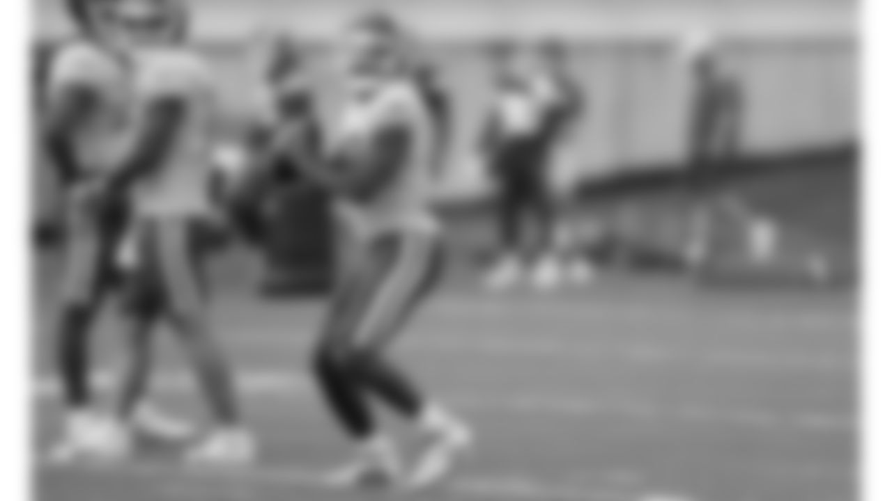 Kansas City Chiefs quarterback Chris Oladokun (19) passes the football during practice on Wednesday September 7, 2022.