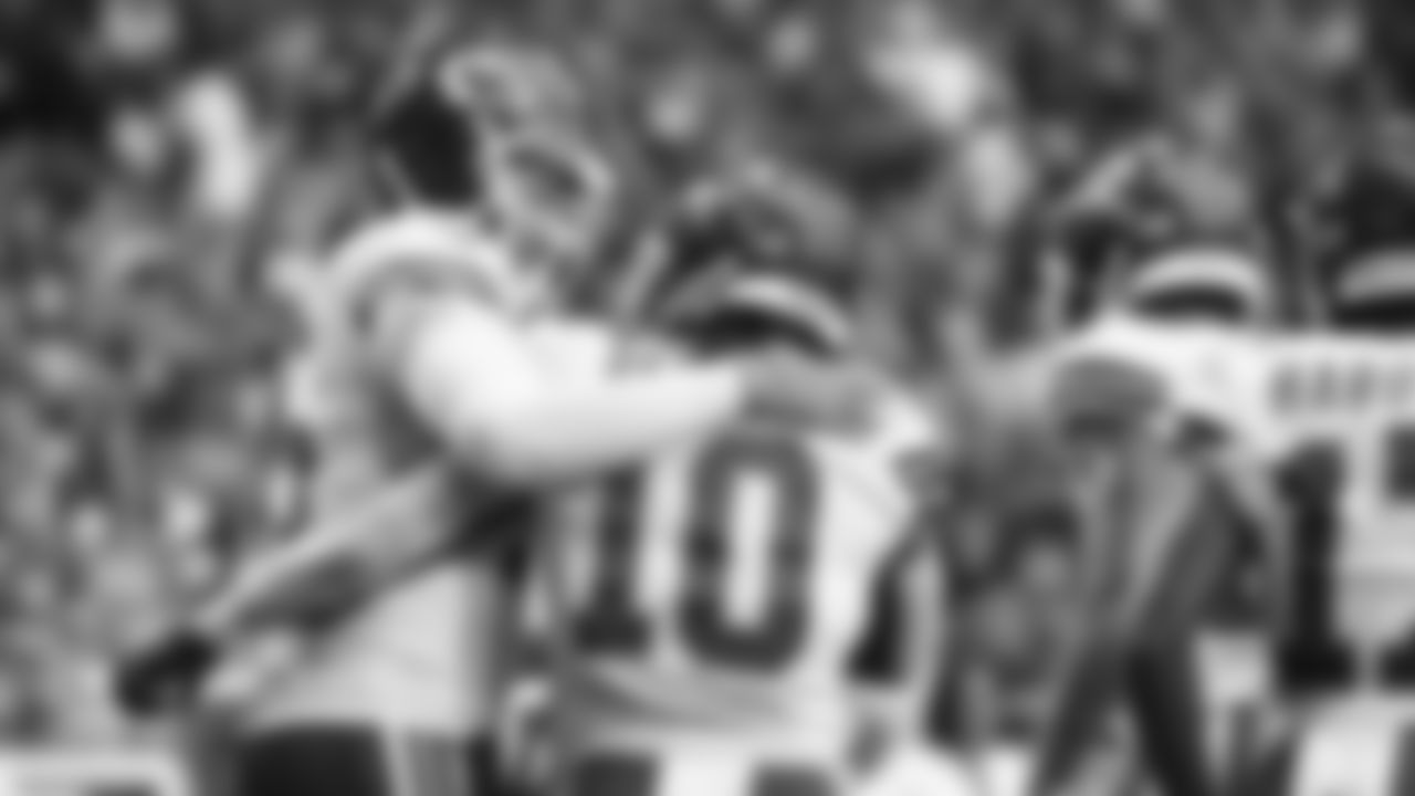 Kansas City Chiefs quarterback Patrick Mahomes (15) and running back Isiah Pacheco (10) celebrate a touchdown during an NFL football game against the Arizona Cardinals in Phoenix, AZ on Sunday, September 11, 2022.