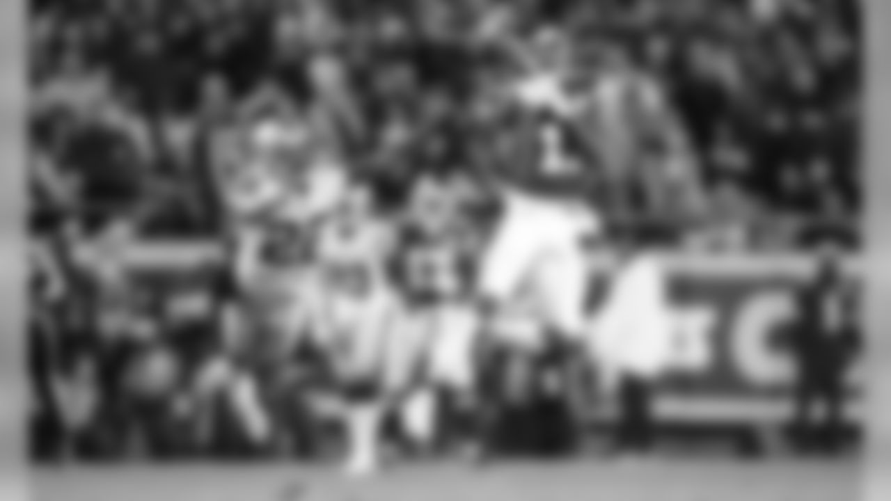 Kansas City Chiefs vs Oakland Raiders at Arrowhead Stadium on December 30, 2018.