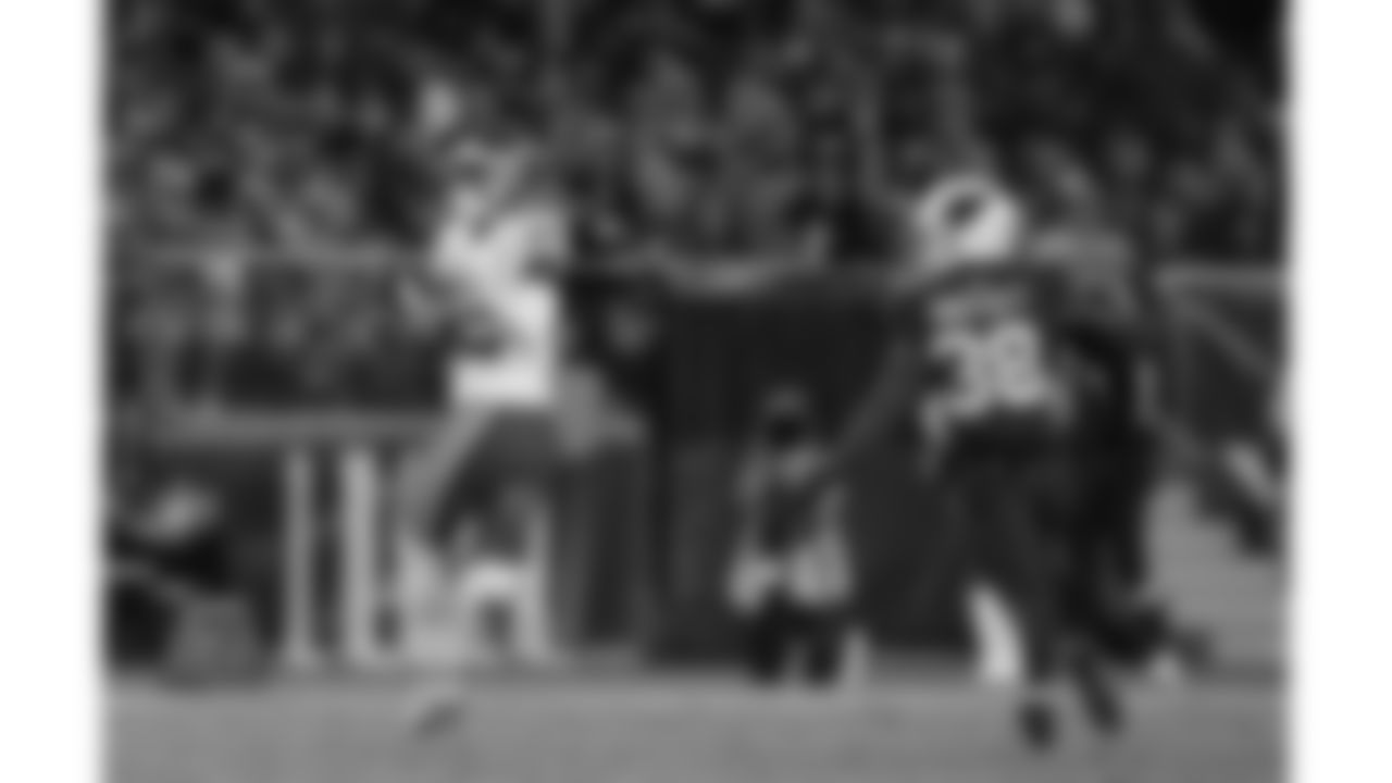 Kansas City Chiefs wide receiver Ihmir Smith-Marsette (82) catches a pass during the game at the Chiefs preseason Week 2 matchup against the Arizona Cardinals on Saturday, August 19, 2023.