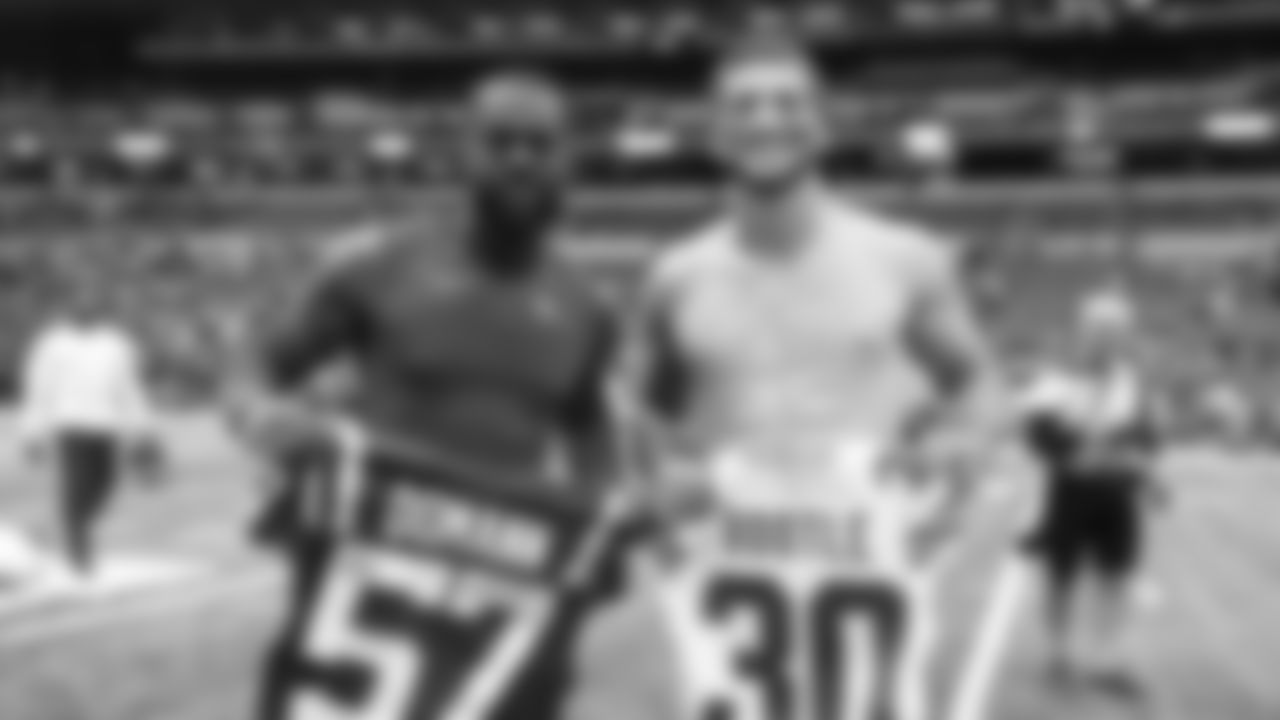 Kansas City Chiefs vs Indianapolis Colts at Lucas Oil Stadium on September 25th, 2022.