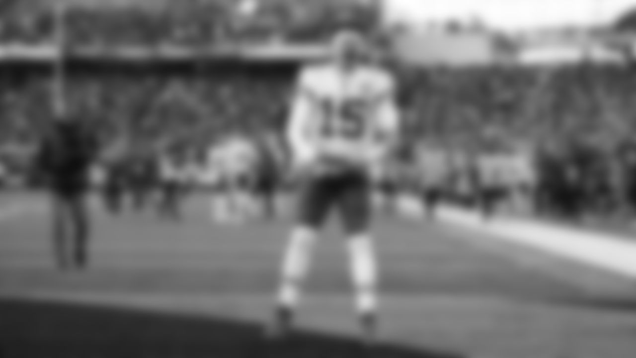 Kansas City Chiefs quarterback Patrick Mahomes (15) prior to an NFL football game against the Cincinnati Bengals, Sunday, December 4, 2022 in Cincinnati.