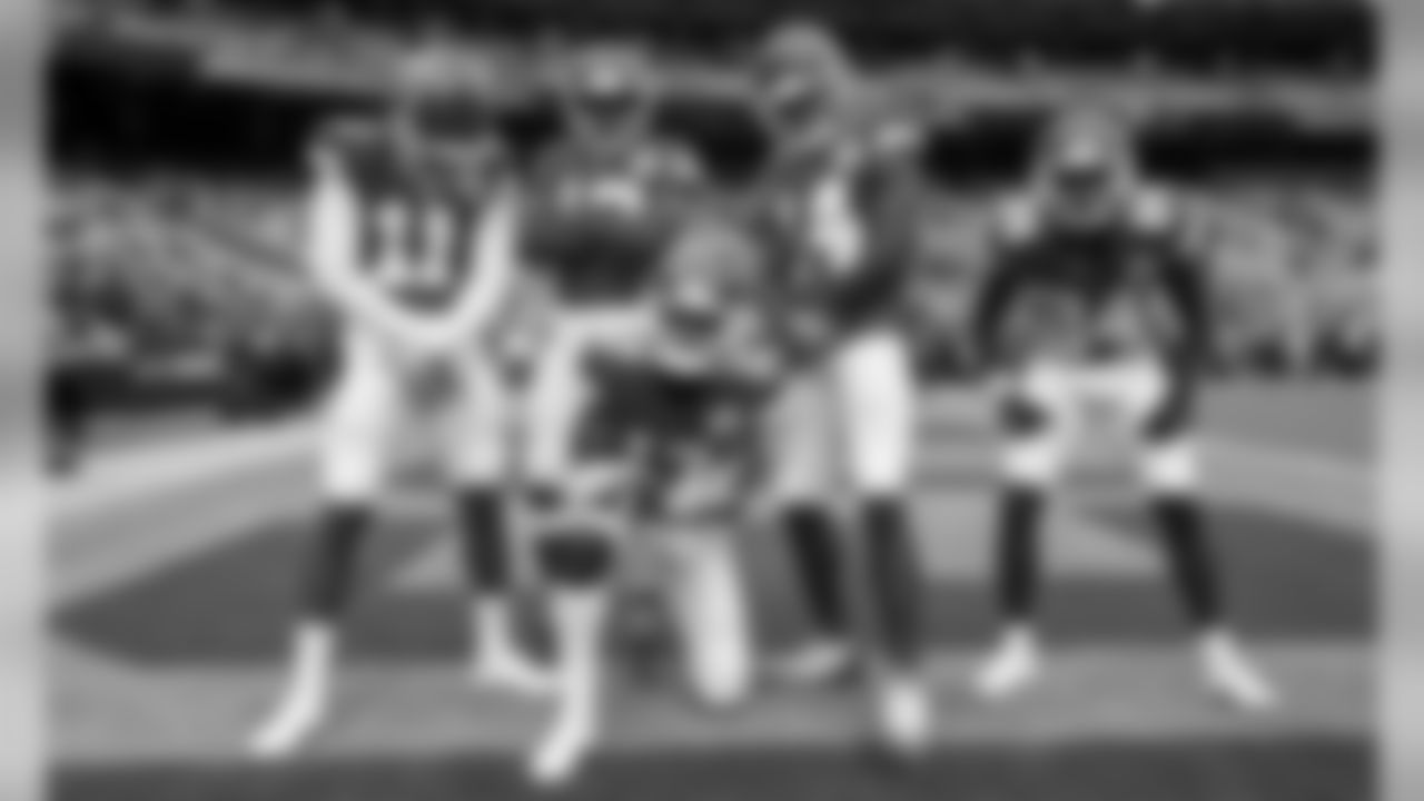 Wide Receivers during the game between the Baltimore Ravens and the Kansas City Chiefs at Arrowhead Stadium in Kansas City, MO.