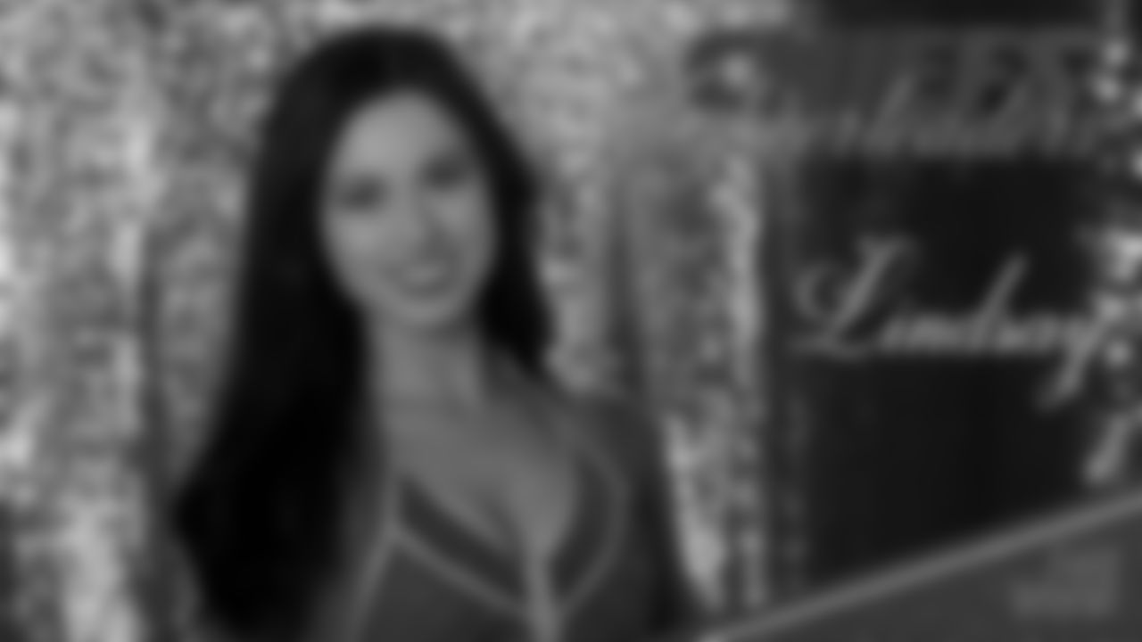 016_Lindsay