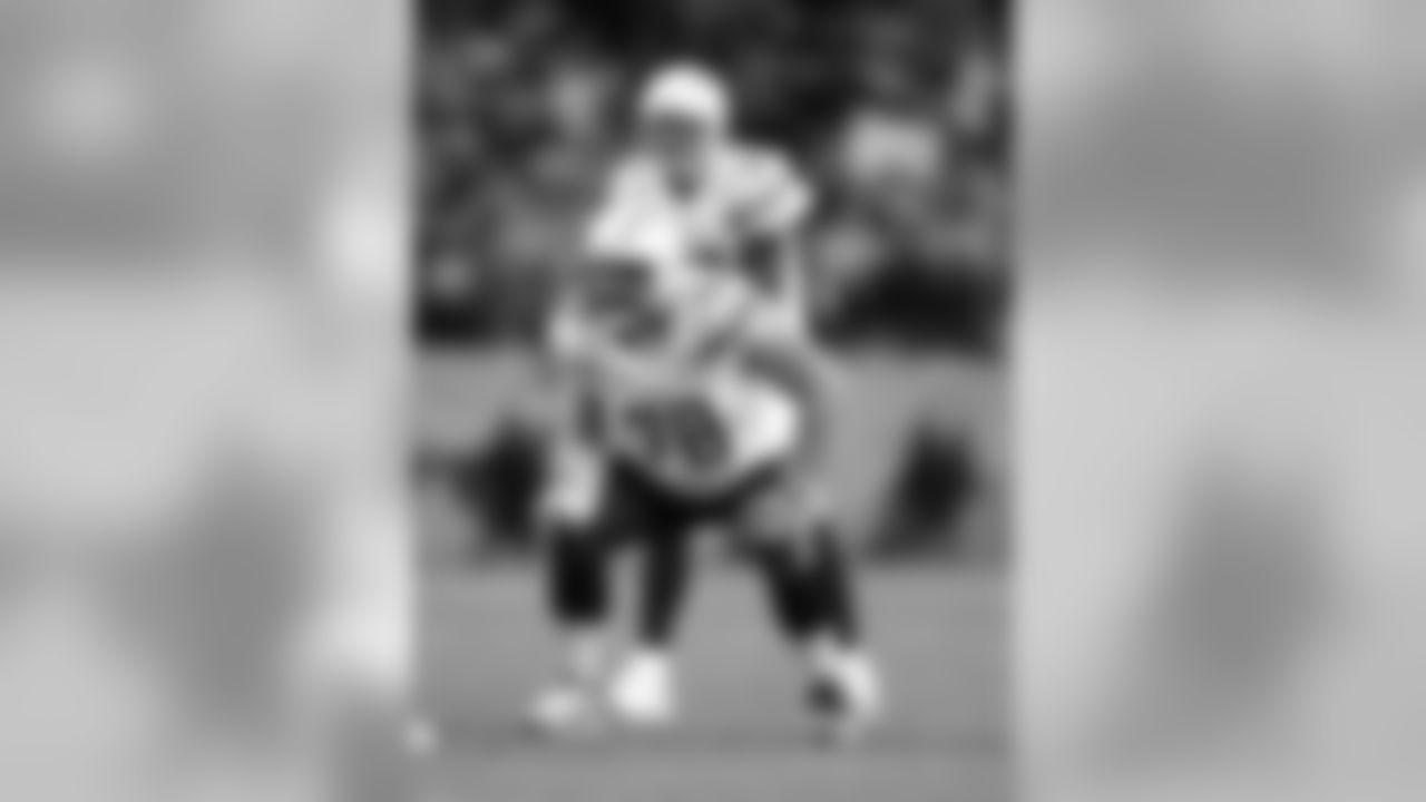 LG, Chad Rinehart