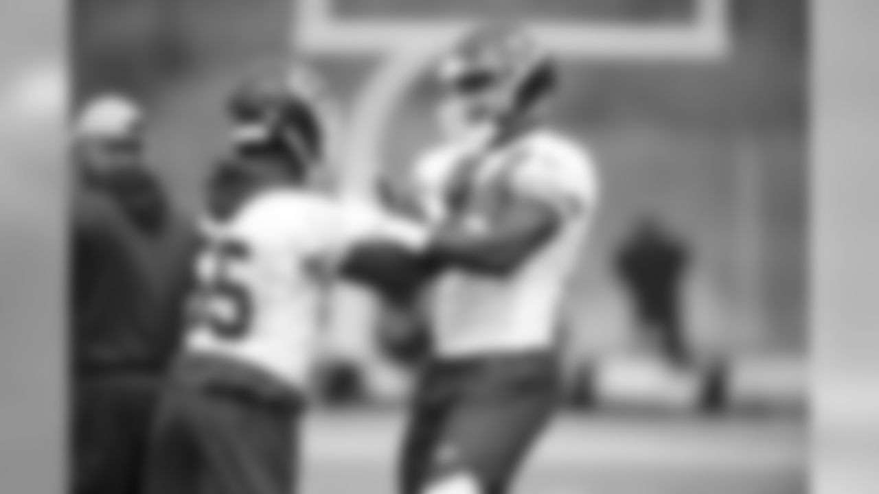 Kansas City Chiefs linebacker Tanoh Kpassagnon (92) during practice on 10/4/18