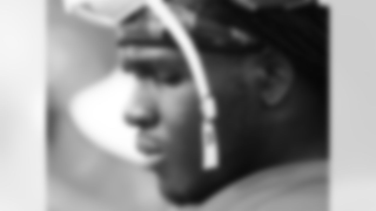 Kansas City Chiefs running back Jamaal Charles (25)
