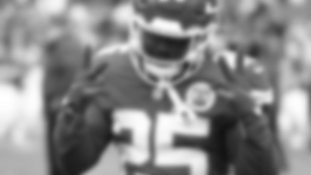 Kansas City Chiefs vs Pittsburgh Steelers, GEHA Field at Arrowhead Stadium, Kansas City, MO on December 26, 2021