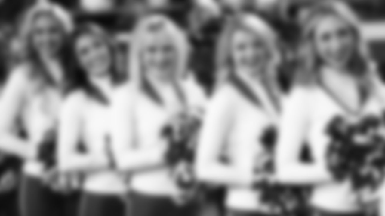 Kansas City Chiefs Cheerleaders during an NFL football game against the New York Giants, Monday, November 1, 2021 in Kansas City.