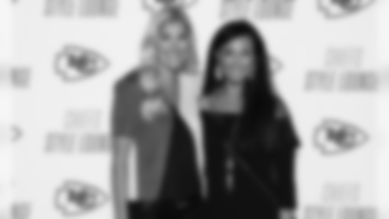 008_2019_StyleLounge