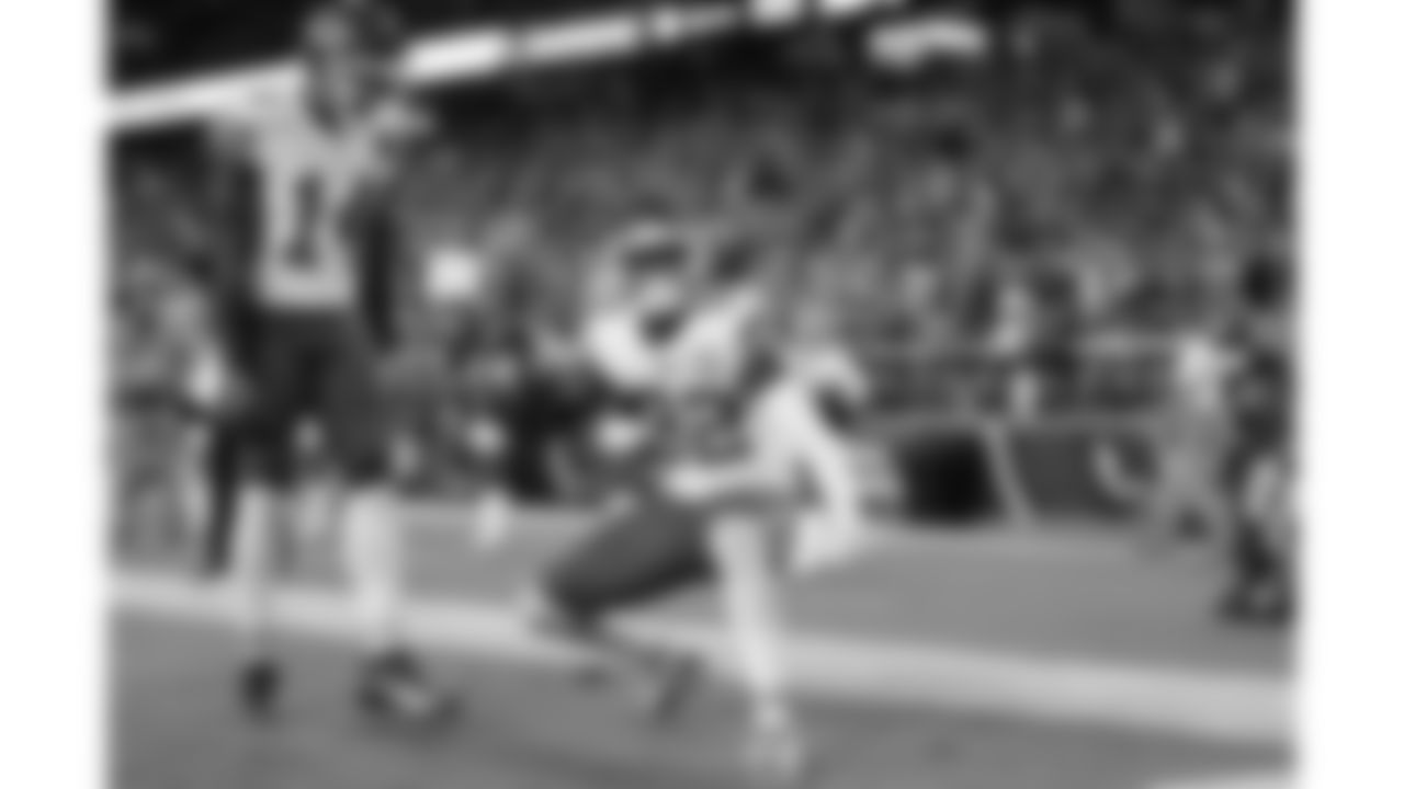 Kansas City Chiefs wide receiver Ihmir Smith-Marsette (82) celebrates scoring a touchdown during the Preseason Week 2 NFL football game on Saturday, August 19, 2023 in Glendale, AZ.