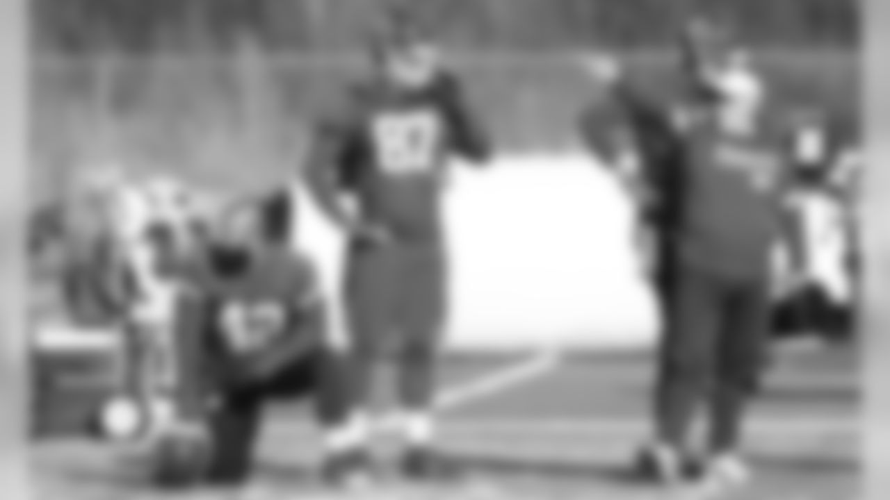 The Kansas City Chiefs practice to take on the Houston Texans.