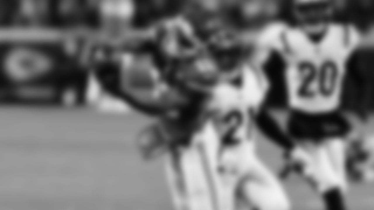 The Kansas City Chiefs face off against the Cincinnati Bengals at GEHA Field at Arrowhead Stadium on January 29, 2023.