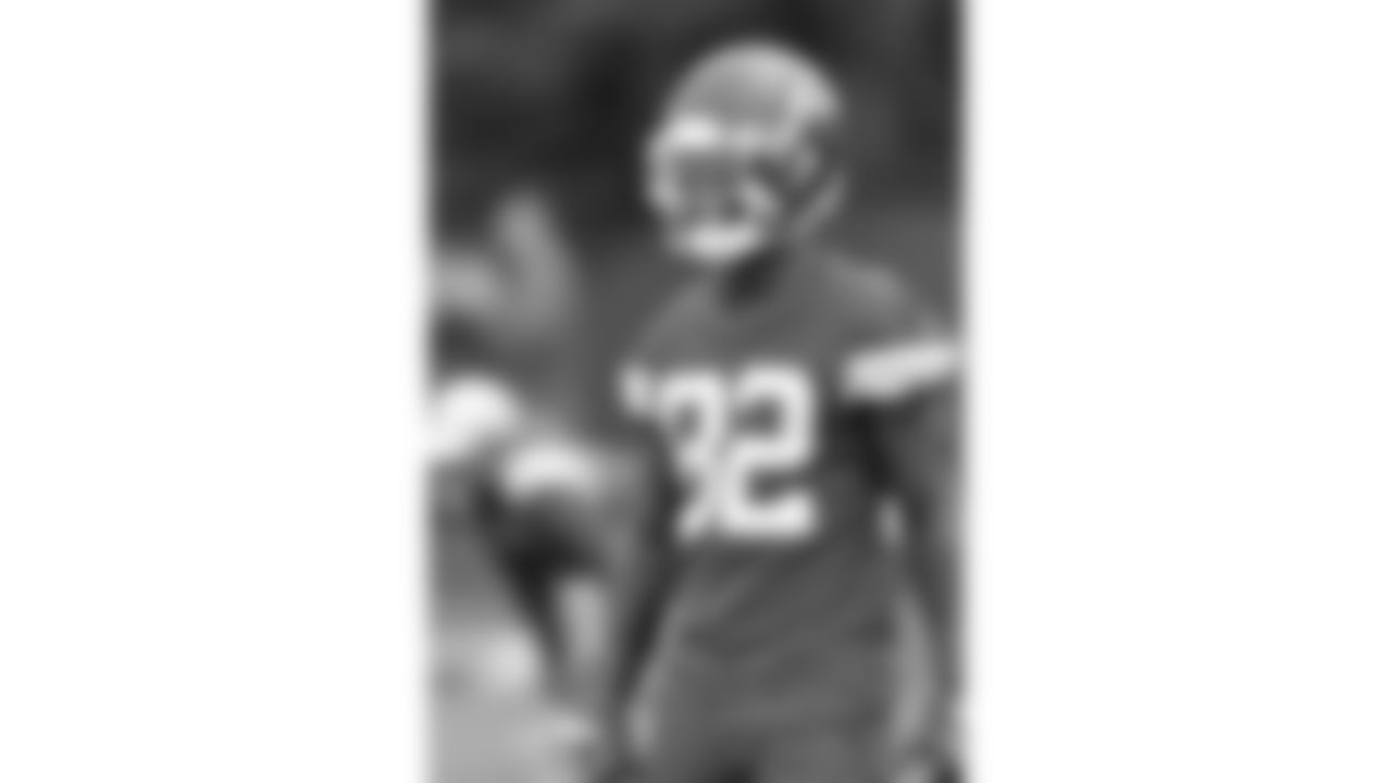 Kansas City Chiefs wide receiver Ihmir Smith-Marsette (82) at day 5 of OTAs on Wednesday, May 31, 2023 in Kansas City, MO.