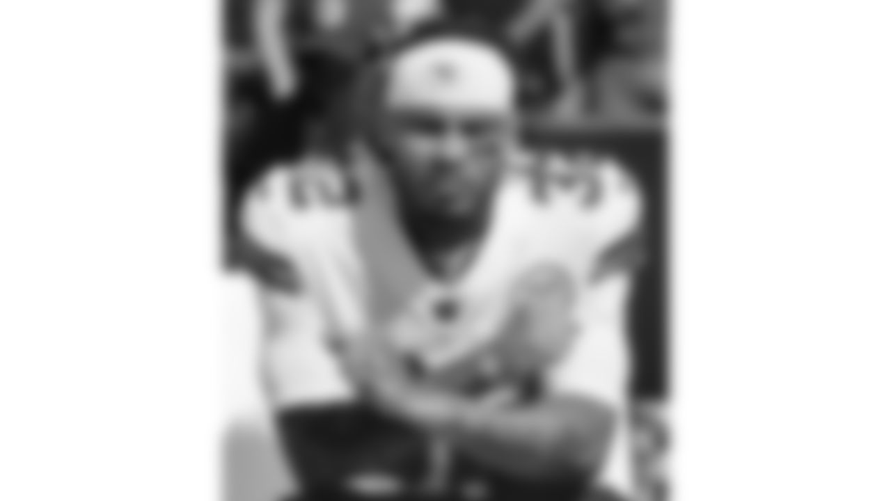 Kansas City Chiefs free safety Tyrann Mathieu (32) prior to an NFL football game against the Washington Football Team, Sunday, October 17, 2021 in Greater Landover.