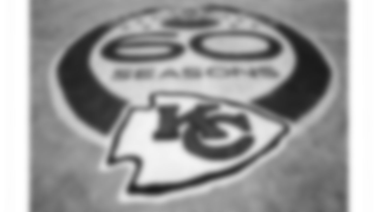 004_2020_PlayoffsFieldPaint