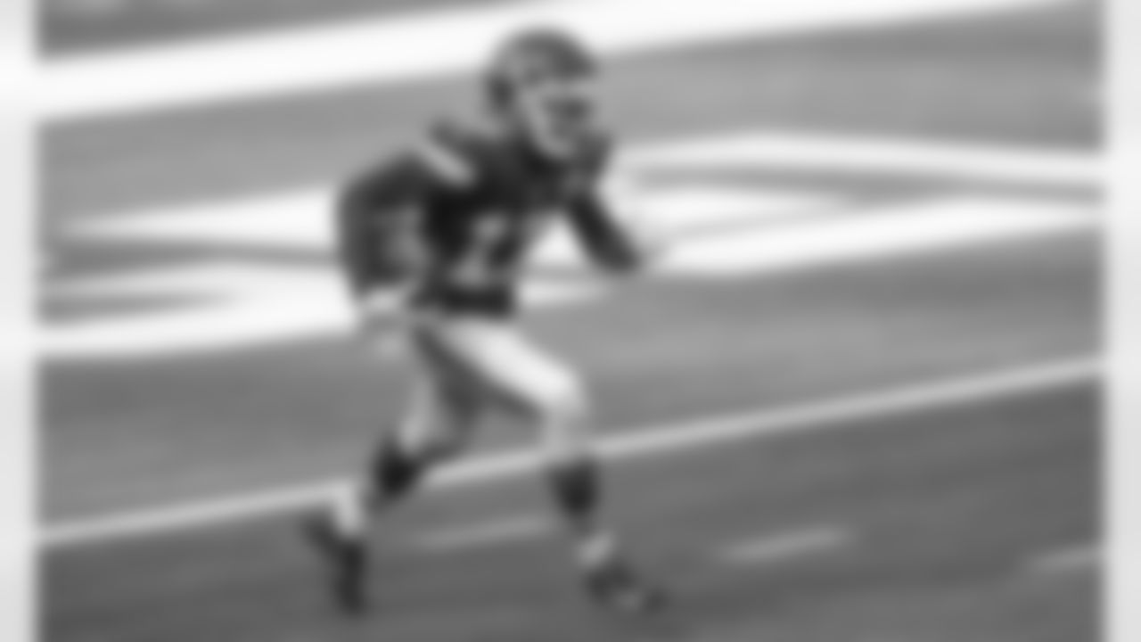 Kansas City Chiefs wide receiver Mecole Hardman (17) during the game between the Kansas City Chiefs and the Los Angeles Chargers at SoFi Stadium on September 20, 2020