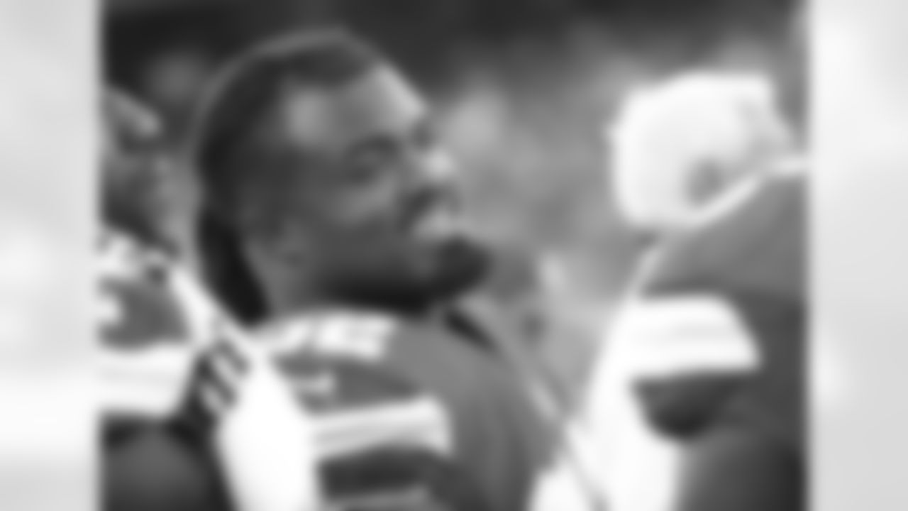 Kansas City Chiefs defensive lineman Dontari Poe (92)