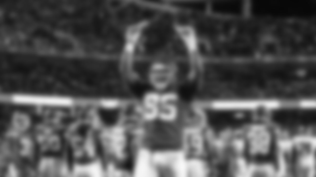 Kansas City Chiefs defensive end Chris Jones (95) excites the crowd during an NFL football game against the New York Giants, Monday, November 1, 2021 in Kansas City.
