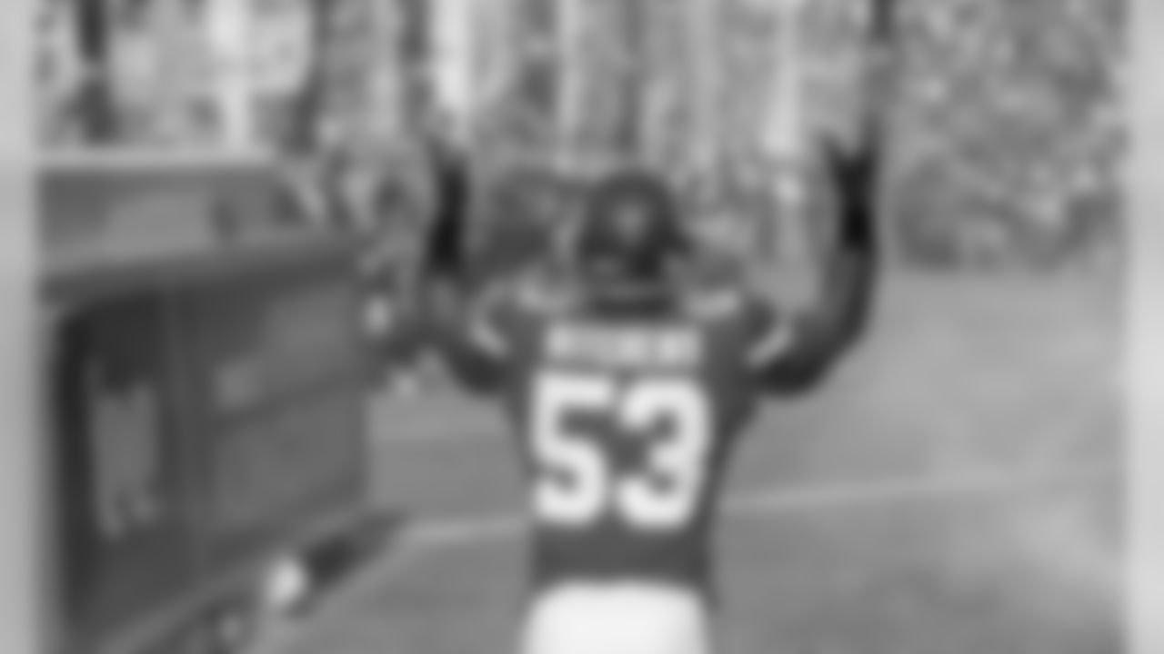 Kansas City Chiefs Linebacker Anthony Hitchens (53) prior to the football game between the Kansas City Chiefs and the Minnesota Vikings at Arrowhead Stadium on November 3, 2019.