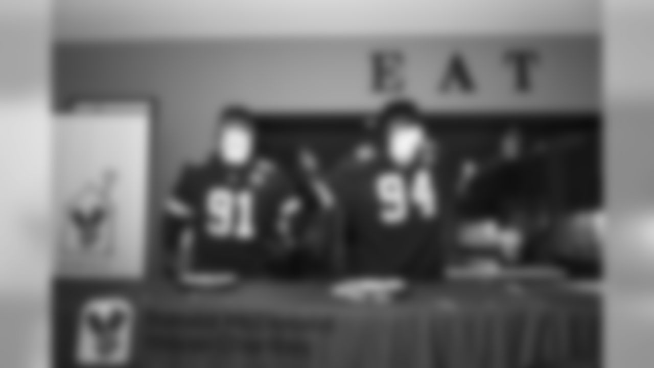 The defensive line visits the Ronald McDonald House