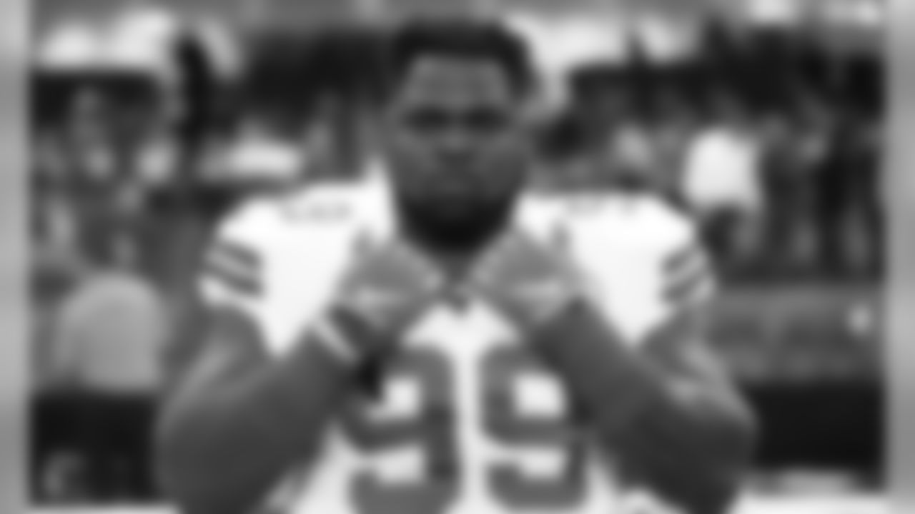 Kansas City Chiefs Defensive Tackle Khalen Saunders (99) before the game between the Kansas City Chiefs and the Los Angeles Chargers at Estadio Azteca, November 18, 2019