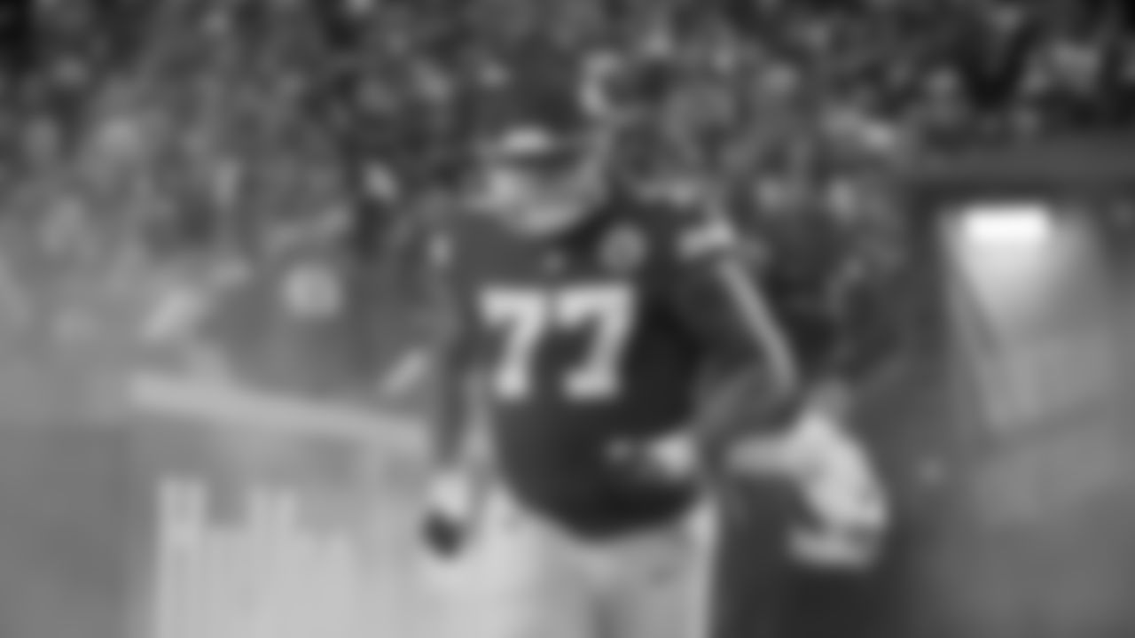Kansas City Chiefs vs Denver Broncos, GEHA Field at Arrowhead Stadium, Kansas City, MO on December 5, 2021