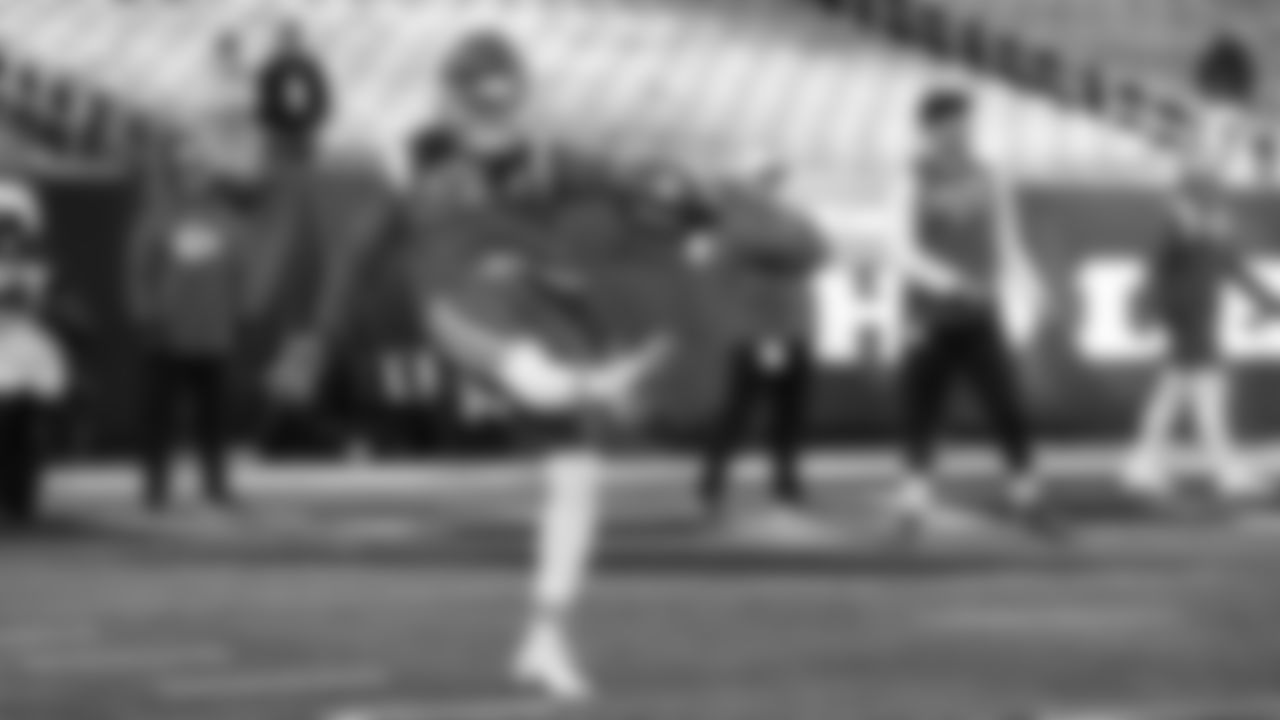 Kansas City Chiefs punter Tommy Townsend (5) prior to an NFL football game against the Cincinnati Bengals, Sunday, December 4, 2022 in Cincinnati.
