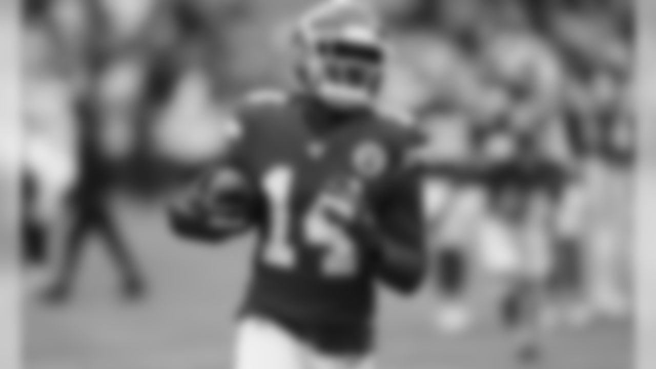 The Kansas City Chiefs take on the Los Angeles Chargers on December 29, 2019.