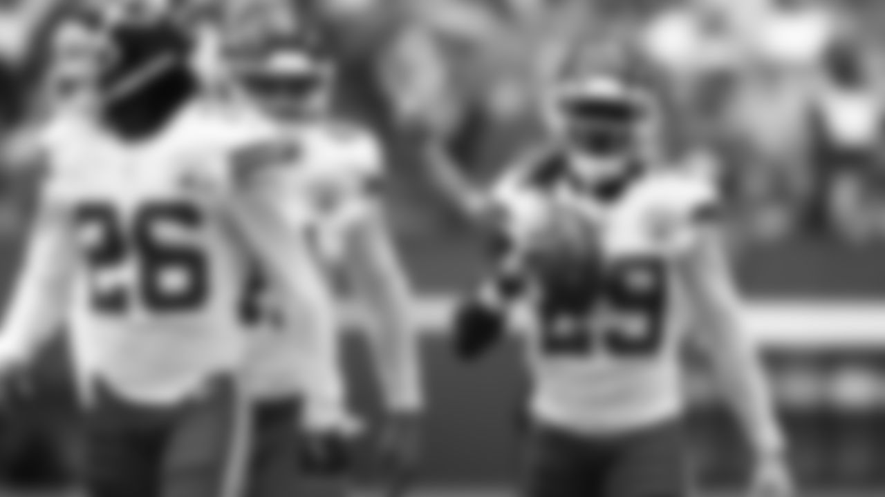 Kansas City Chiefs vs Indianapolis Colts at Lucas Oil Stadium on September 25th, 2022.