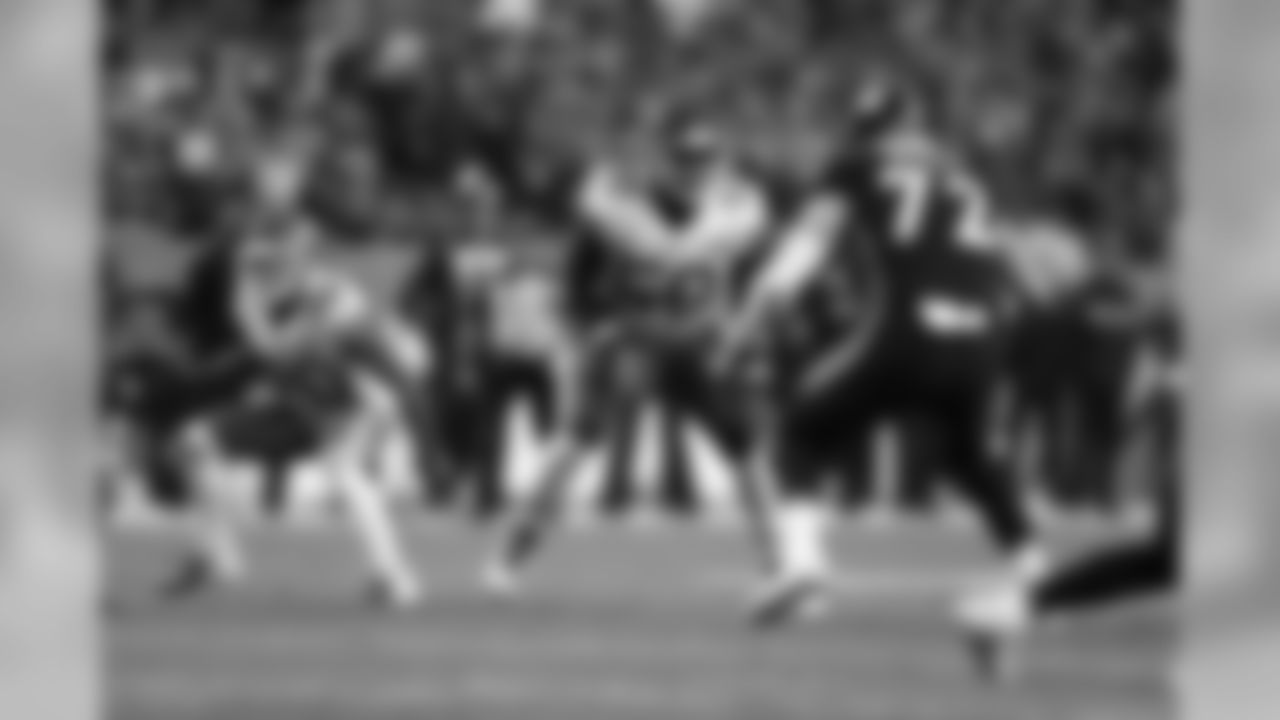 Chiefs vs Broncos at Broncos Stadium at Mile High on October 1, 2018