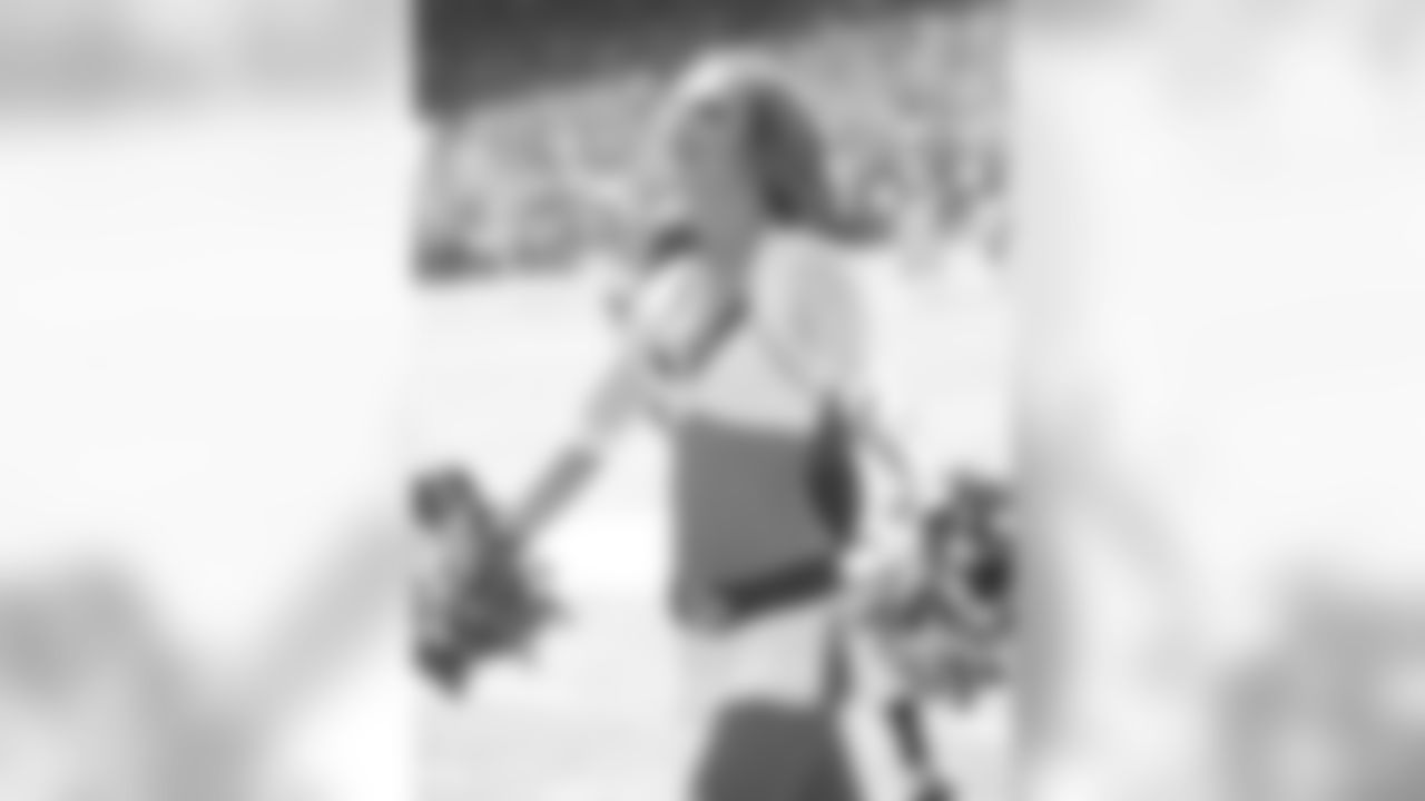 Meet Kansas City Chiefs Cheerleader Cricket