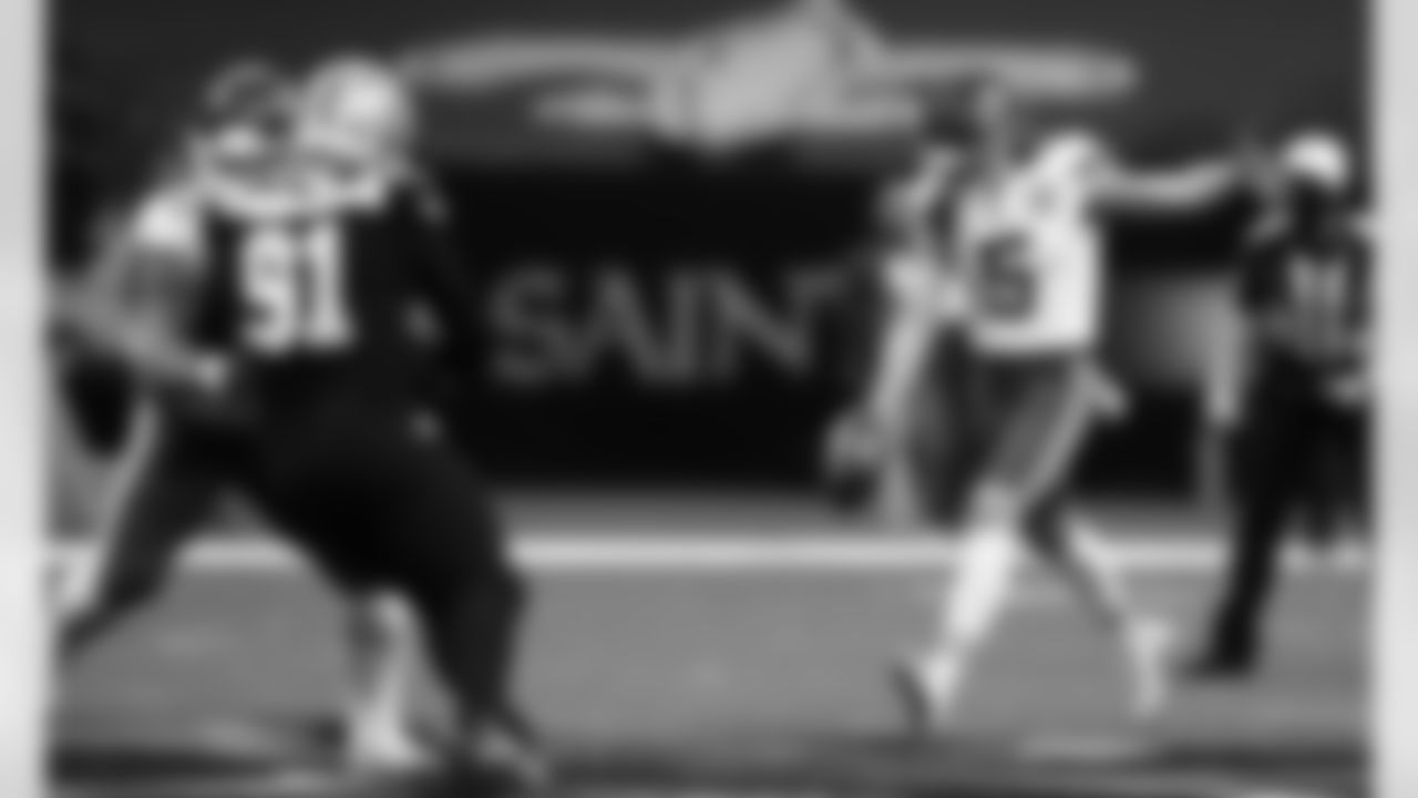 Kansas City Chiefs Punter Tommy Townsend (5) punting during an NFL Football game against the New Orleans Saints, Sunday December 20, 2020 in New Orleans.