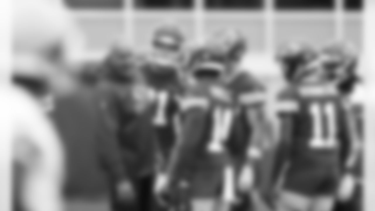 Kansas City Chiefs Assistant Head Coach and Special Teams Coordinator Dave Toub during phase 3 workouts at the The University of Kansas Health System Training Complex.