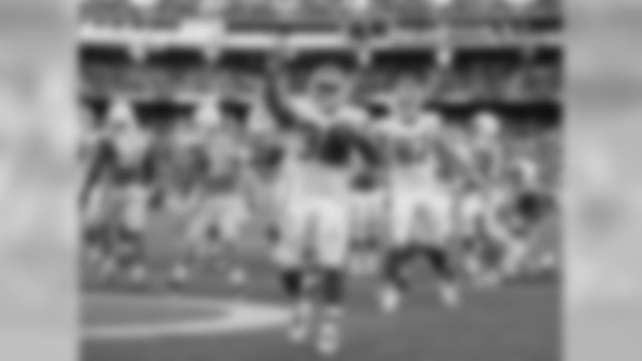 Kansas City Chiefs running back Spencer Ware (30)