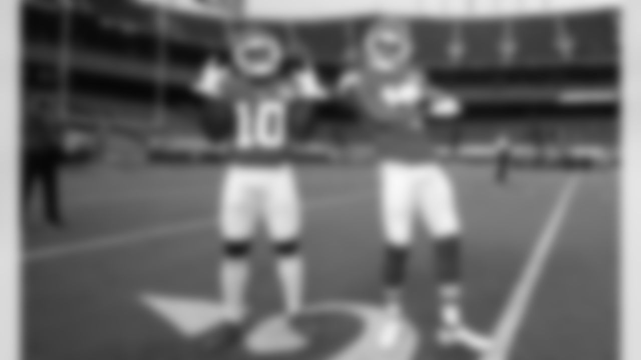 028_ChiefsvsTexansPreGame_2020