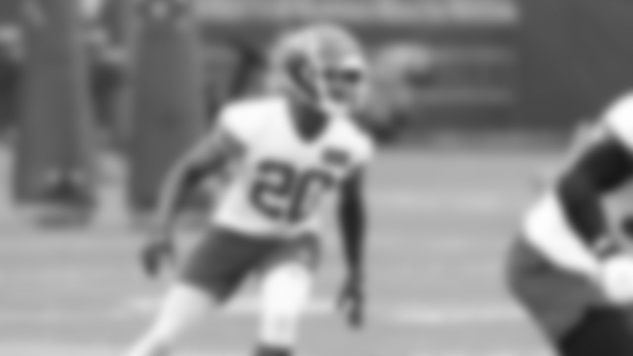 Kansas City Chiefs safety Justin Reid (20) during practice Thursday May 26th, 2022.