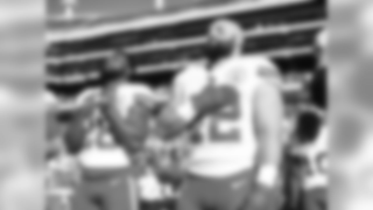 Kansas City Chiefs at Oakland Raiders at Oakland Alameda Coliseum on December 2, 2018.