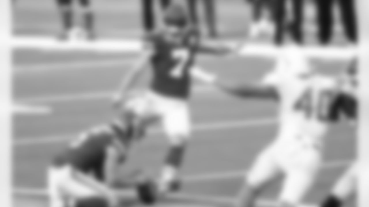 Kansas City Chiefs kicker Harrison Butker (7) during the game between the Kansas City Chiefs and the Los Angeles Chargers at SoFi Stadium on September 20, 2020